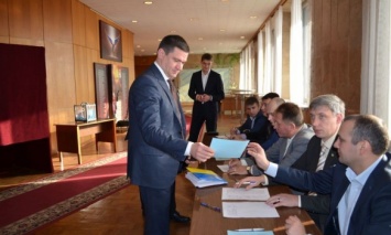 Председателем Запорожского облсовета избран действующий губернатор области Григорий Самардак