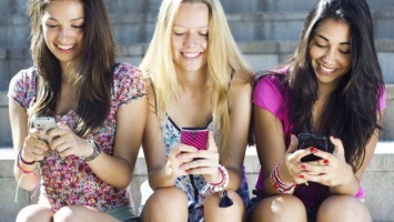 Европа собирается запретить соцсети для лиц младше 16 лет