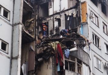 Взрыв газа в Волгограде: Спасатели приостановили разбор завалов дома из-за угрозы обрушения
