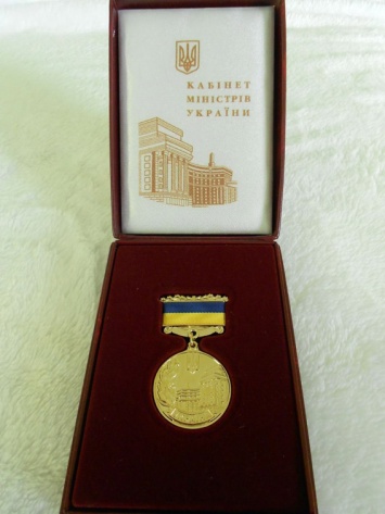 Кабмин наградил почетной грамотой николаевского спецназовца