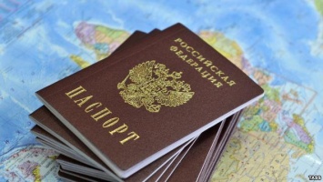 Оккупанты в Крыму раздали около двух миллионов паспортов