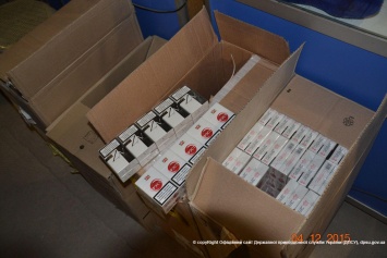 В Черновицкой обл. пограничники обнаружили почти 3,8 тыс. пачек контрабандных сигарет