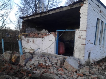 В Черниговской обл. в результате взрыва газового котла частично разрушена школа
