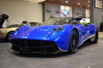 На продажу выставлен уникальный суперкар Pagani Huayra