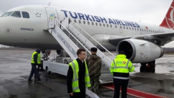 Из Турции прелетел первый самолет рейса Стамбул - Запорожье