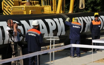 Кабмин утвердил проект ремонта газопровода "Уренгой-Помары-Ужгород" общей стоимостью 900 млрд гривен