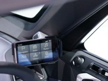 Volkswagen вместе с HTC разработают умную систему проверки исправности авто