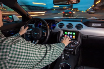 Автомобили Ford получат поддержку платформы Apple CarPlay