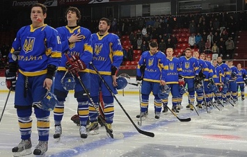 Молодежная сборная Украина по хоккею победила поляков