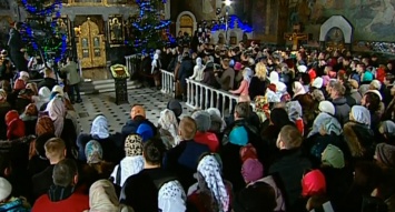 В Киево-Печерской Лавре завершилась первая часть праздничного богослужения