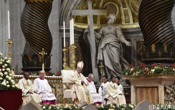 Папа Франциск поздравил православных и грекокатоликов с Рождеством