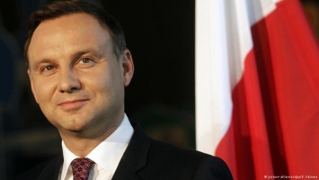 Президент Польши подписал закон о СМИ