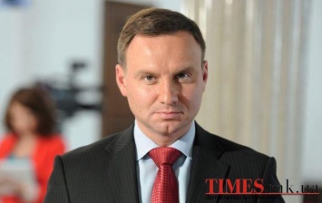 Подписание президентом Польши закона о СМИ вызвало недовольство оппозиции, еврокомиссии и самих СМИ