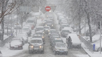 Погода на сегодня: В Украине штормовое предупреждение, снег, метели и гололедица, от 0 до -8