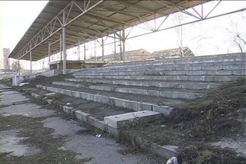 Стоимость ремонта стадиона в Змиеве резко возросла