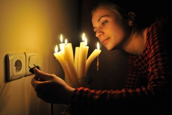 Жители Николаевщины опять будут сидеть без света: график отключения электричества
