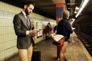 No Pants Subway: почему в январе?
