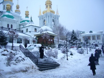 Киевсовет не будет передавать лавру УПЦ