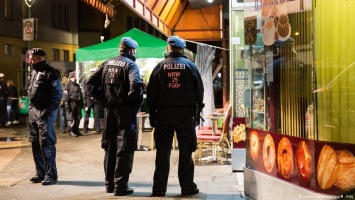 Полиция задержала в Дюссельдорфе 40 выходцев из Северной Африки