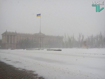 В Николаевском горсовете отчитались о борьбе со снегом