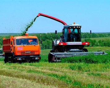 В Днепропетровской обл. офицер военкомата отправил КамАЗ вместо зоны АТО на уборку урожая