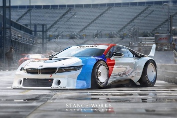 Рендер BMW i8 в стиле M1 Procar