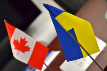 В посольстве Канады опровергли информацию об отмене виз для украинцев