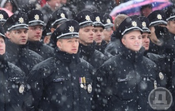 В государственный праздник на улицы выйдут сотни полицейских