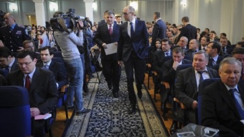 Нескольким министрам Кабмина Украины грозят отставки
