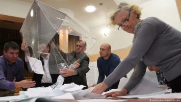 СМИ: Путин одобрил ограничение числа наблюдателей на выборах
