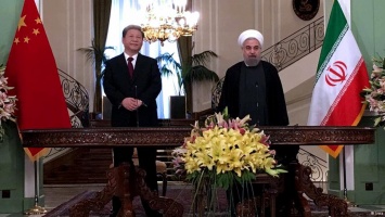 Иран и Китай договорились о строительстве АЭС и поставках нефти