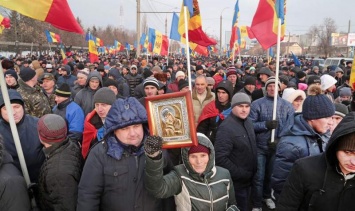 Сегодня в Молдове власть и лидеры протестов обсудят возможность досрочных выборов