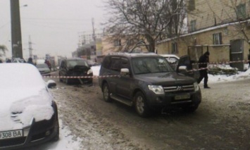 В Киеве около рынка "Юность" произошло ДТП с поножовщиной, водитель госпитализирован примерно с 15 ранениями