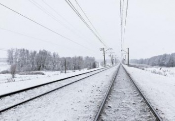 Из-за оттепели на ПЖД готовят поезда с мотопомпами