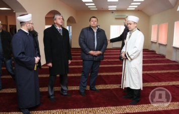 Исламский культурный центр открылся в Днепропетровске (Фото)