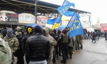 Нацполиция охраняет рынок "7 километр" в Одессе