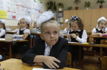 В школах Киева 8 февраля возобновляется учебный процесс
