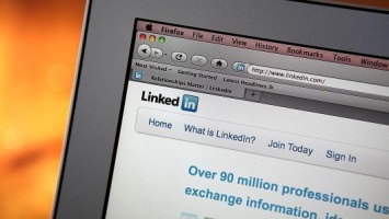 Стоимость акций LinkedIn рухнула на 40% после публикации квартального прогноза