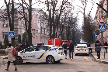 Информация о заминировании 3 школ в Ивано-Франковске оказалась ложной, - полиция