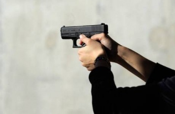 В центре Одессы юрист выстрелил в мужчину из травматического пистолета
