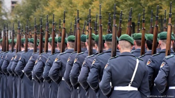The Telegraph: НАТО может разместить тысячи солдат в странах Балтии