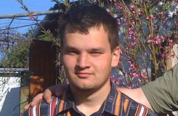 Помогите найти: по пути в Киев пропал парень