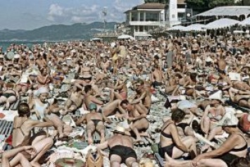 Россия: Этим летом на пляжах будет тесно