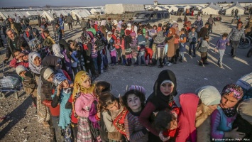 Из-за боев в Алеппо около 50 тысяч сирийцев стали беженцами