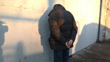 В Алчевске на взятке в 20 000 гривен погорели сотрудники уголовного розыска