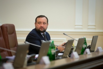 В Печерском суде заявили, что спецрасследование против Арбузова блокируется адвокатами, а не судом
