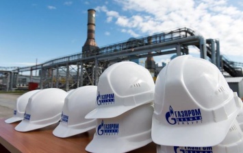 Bloomberg: «Газпром» планирует поставлять газ в Украину до 2018 года