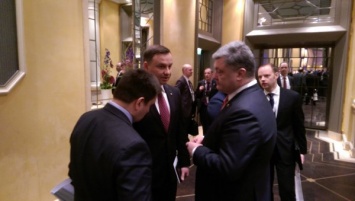 Порошенко и Дуда проведут Консультационный комитет в марте 2016 года