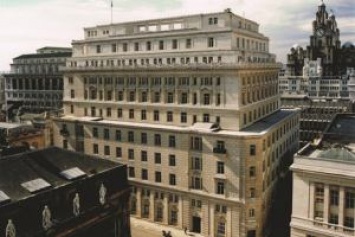 Великобритания: Ливерпульский банк превратится в отель