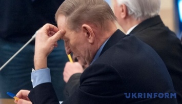 Трое экс-президентов просят Порошенко о "крайне важном" назначении в Москве